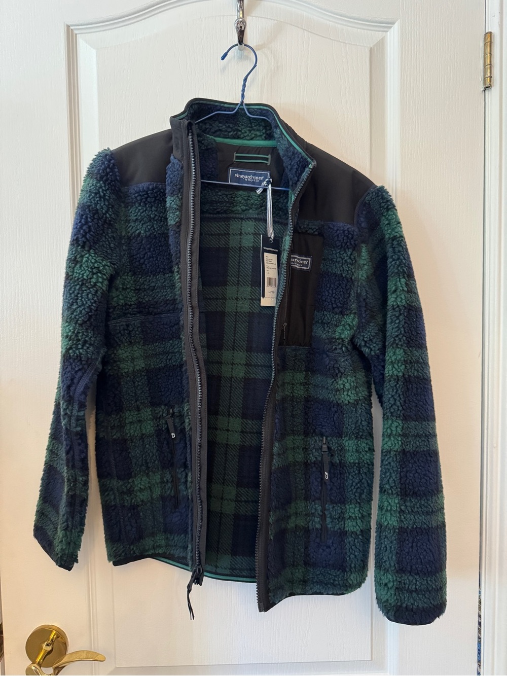 Junior Boys. Vineyard Vines Green & Navy Plaid Sherpa Jacket